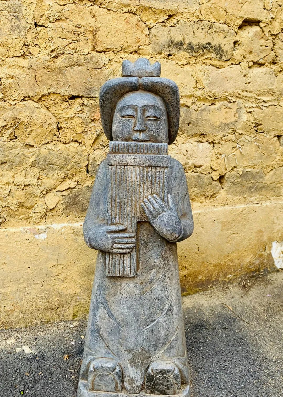 DƬ